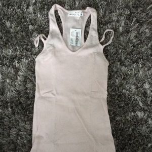 South moon under tank top